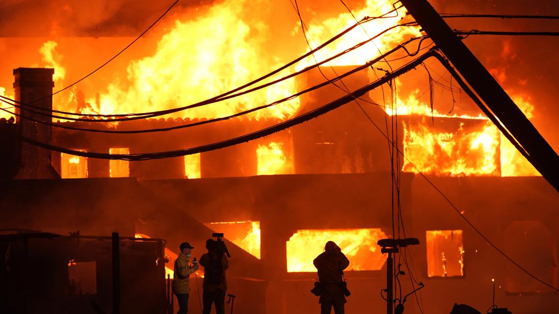 What celebrities have lost homes in the California wildfires?
