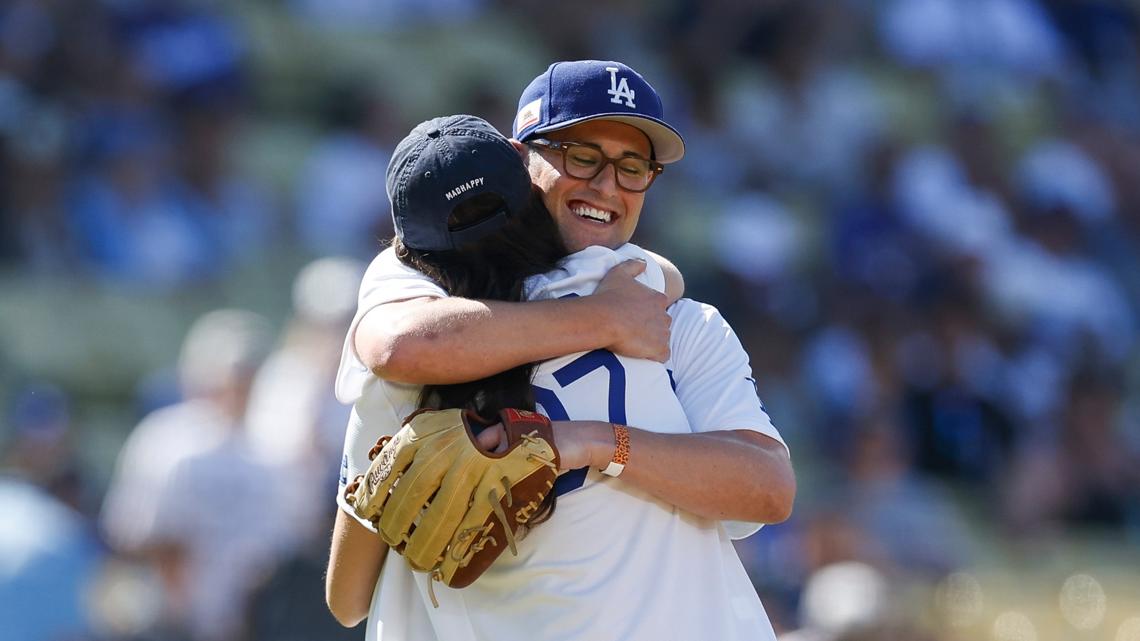 Rob Riner Children Two of Rob Reiner's children throw out first pitch at Dodgers game to ...