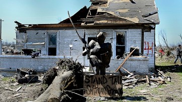 Predawn Missouri tornado kills at least 5, sows destruction