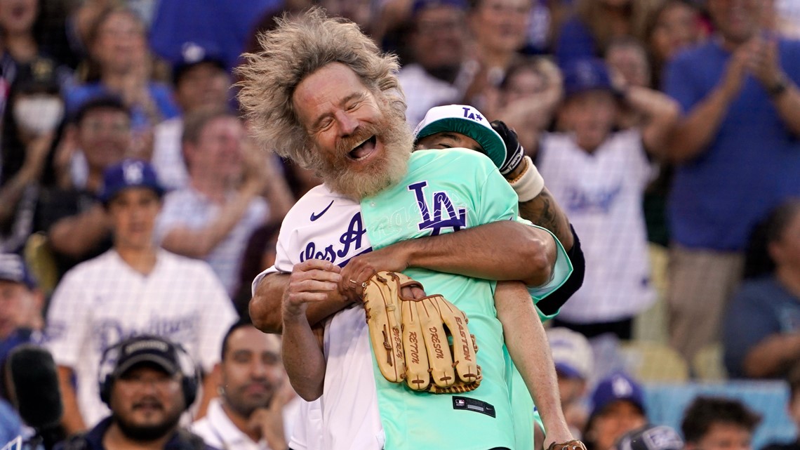 Breaking Bad' actor struck out at All-Star Celebrity softball