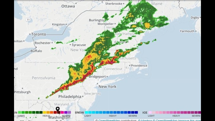 Powerful Northeast Storms Kill Two, Snarl Commutes, Knock Out Power to Thousands