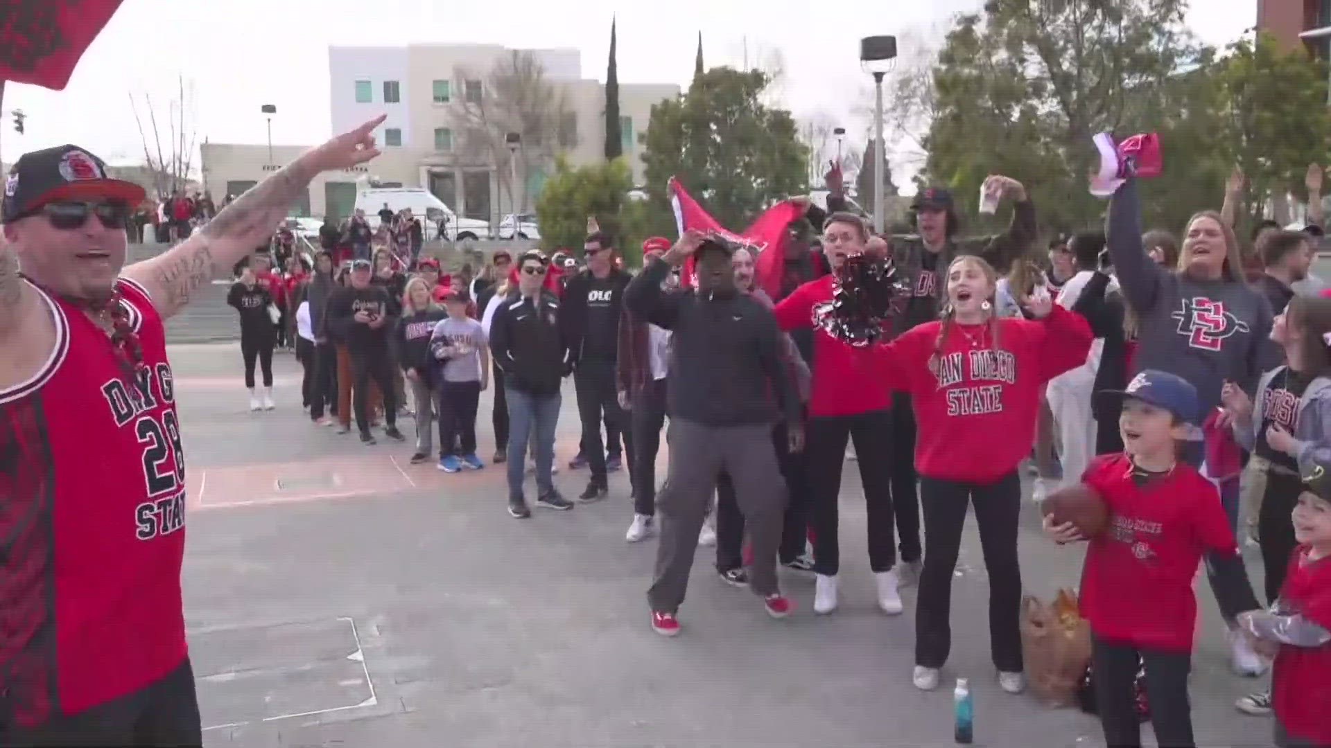 San Diego State Aztecs play in their first-ever title game in March Madness against the 4 time National Champions, UConn Huskies on Monday, April 3.