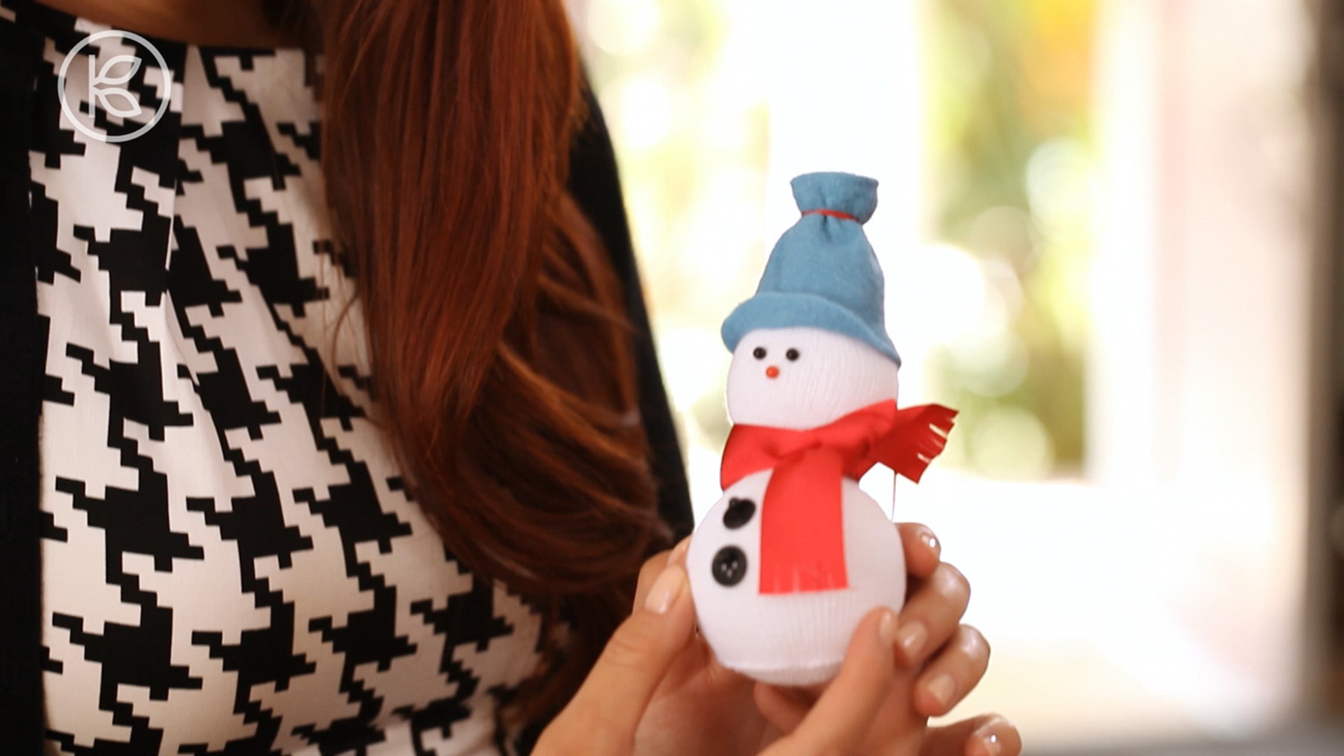 Want to make some snowmen without snow? Take a look at our nifty guide on creating this cute creation.