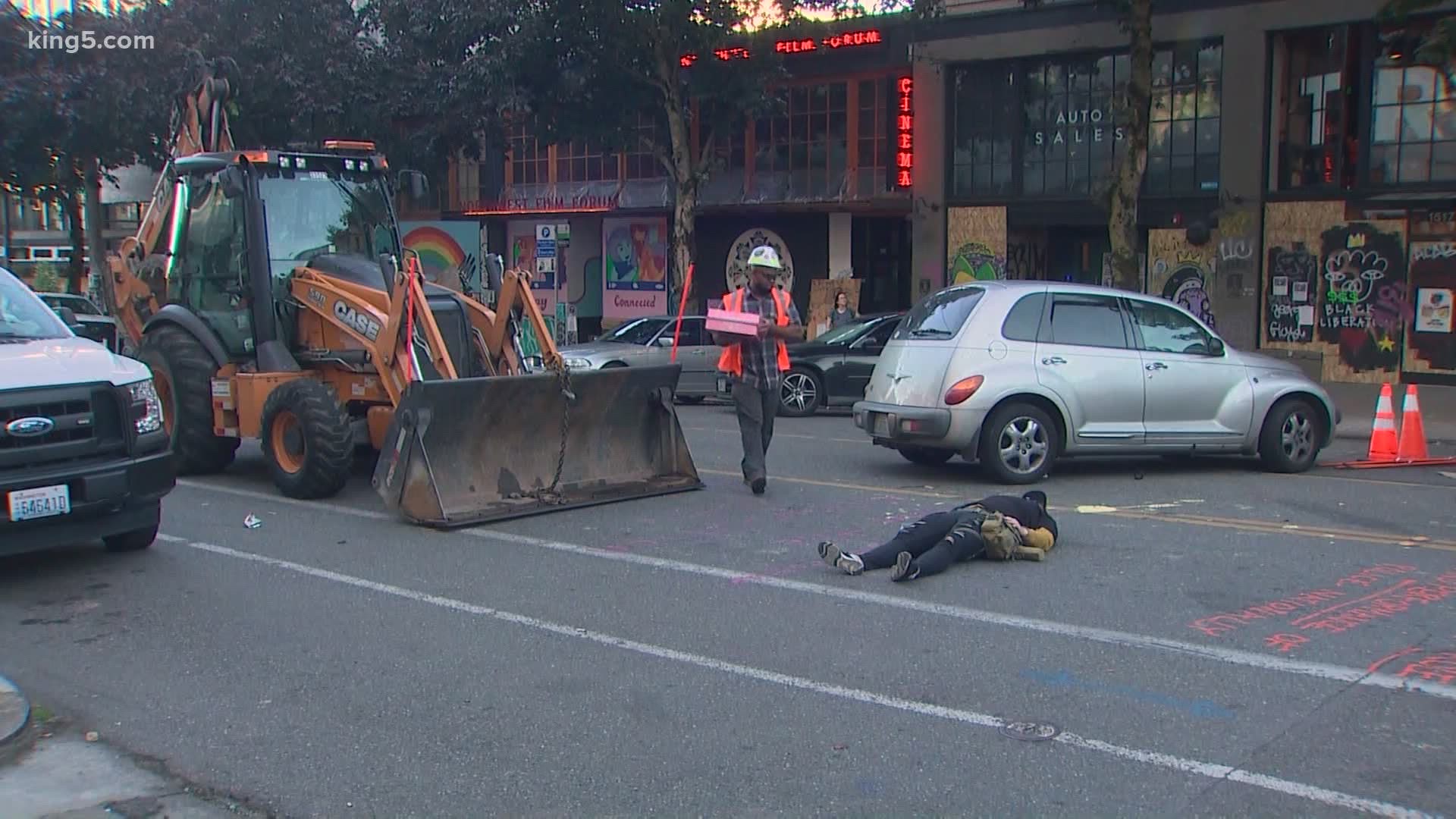 Seattle Mayor Jenny Durkan met with CHOP organizers Friday evening following tense moments between protesters and SDOT trying to remove barriers in the zone.