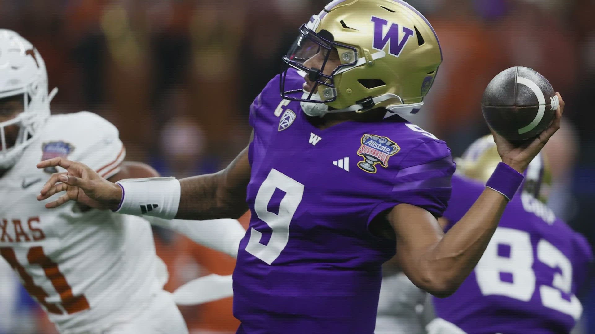 Huskies quarterback Michael Penix Jr. has his entire family cheering him on in the stands for the National Championship game