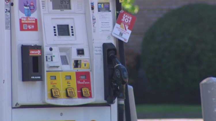 Washington residents buying less gas, finding alternate transportation options