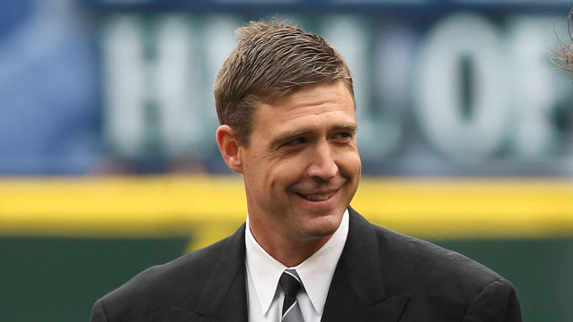 Who is Dan Wilson? What to know about new Mariners manager