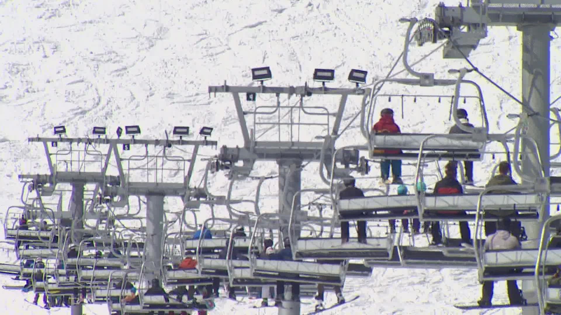 Avalanche danger around midday Thursday was "considerable" throughout the Cascades.