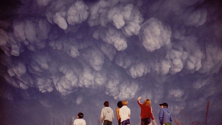 Teen captured incredible photos of Mount St. Helens ash after 1980 eruption