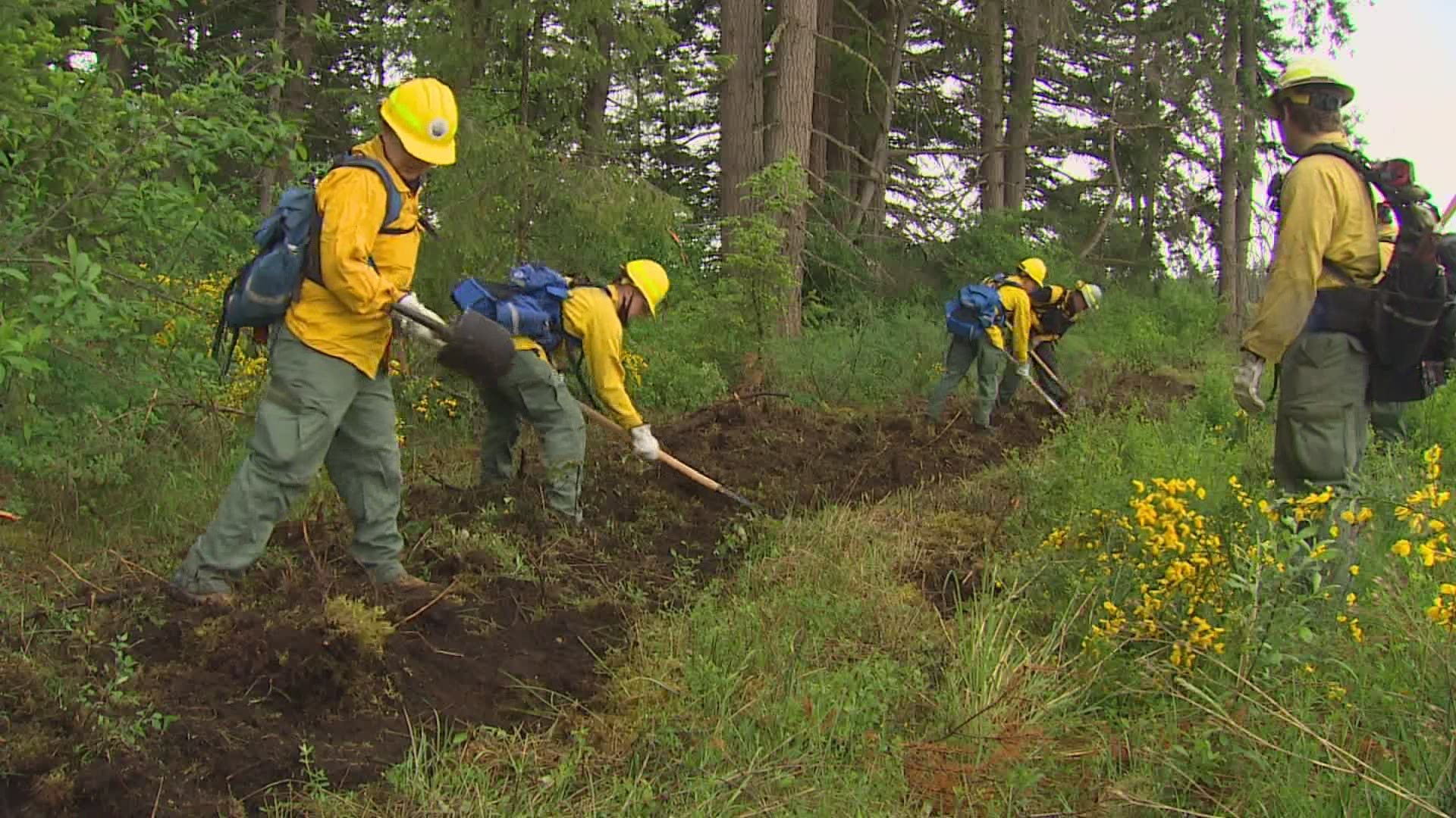 Two hundred members of the Washington National Guard are getting training to work the front lines of wildfires this season.