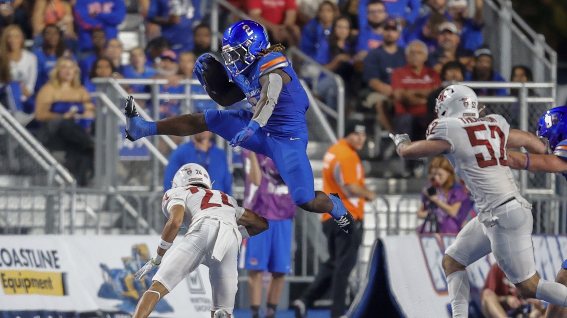 Ashton Jeanty runs for 259 yards and 4 TDs, No. 25 Boise State beats ...