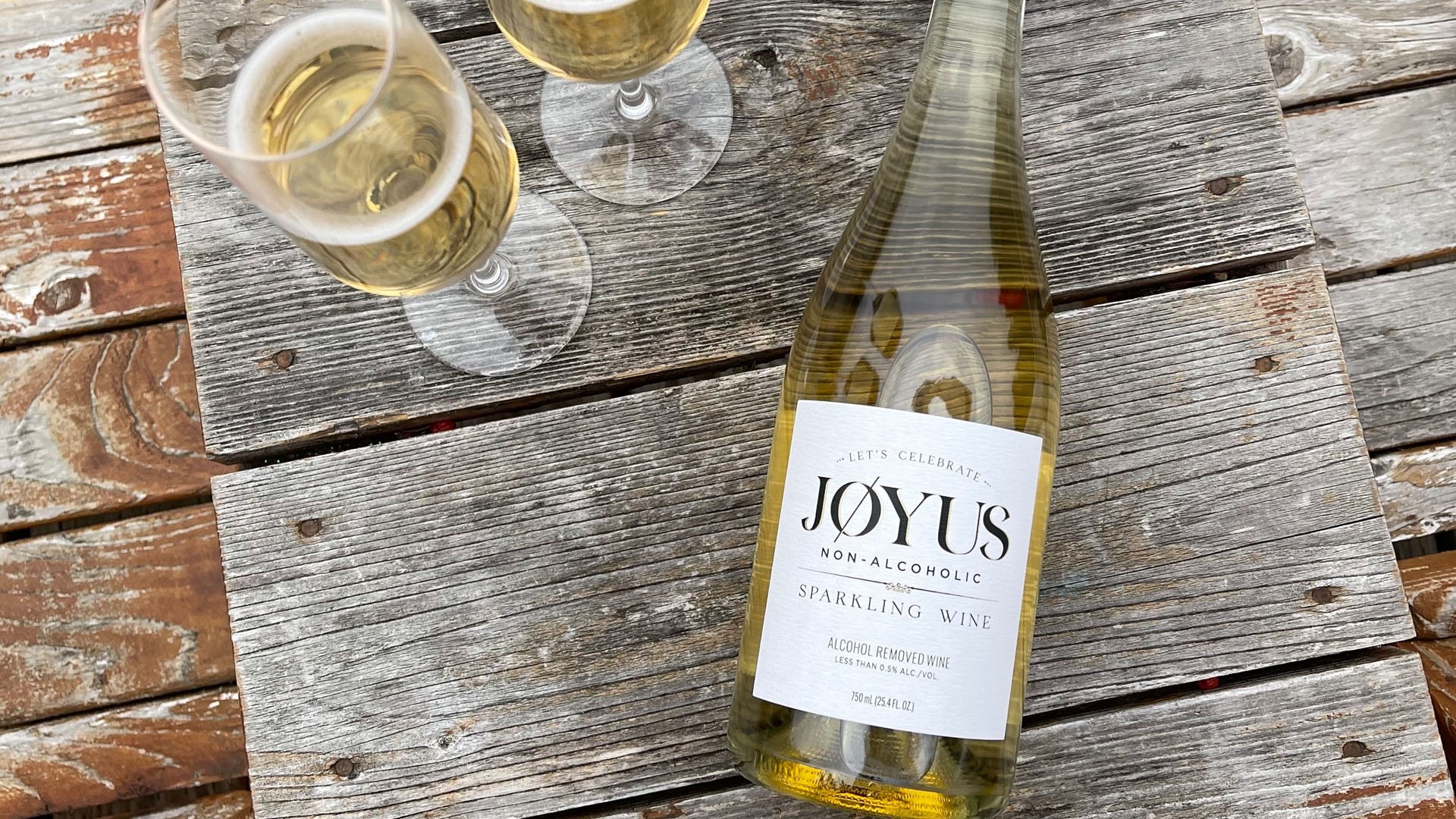 Jøyus is the creation of West Seattle resident Jess Selander, who wanted to create a non-alcoholic wine that actually tastes like wine. 🍷 #k5evening