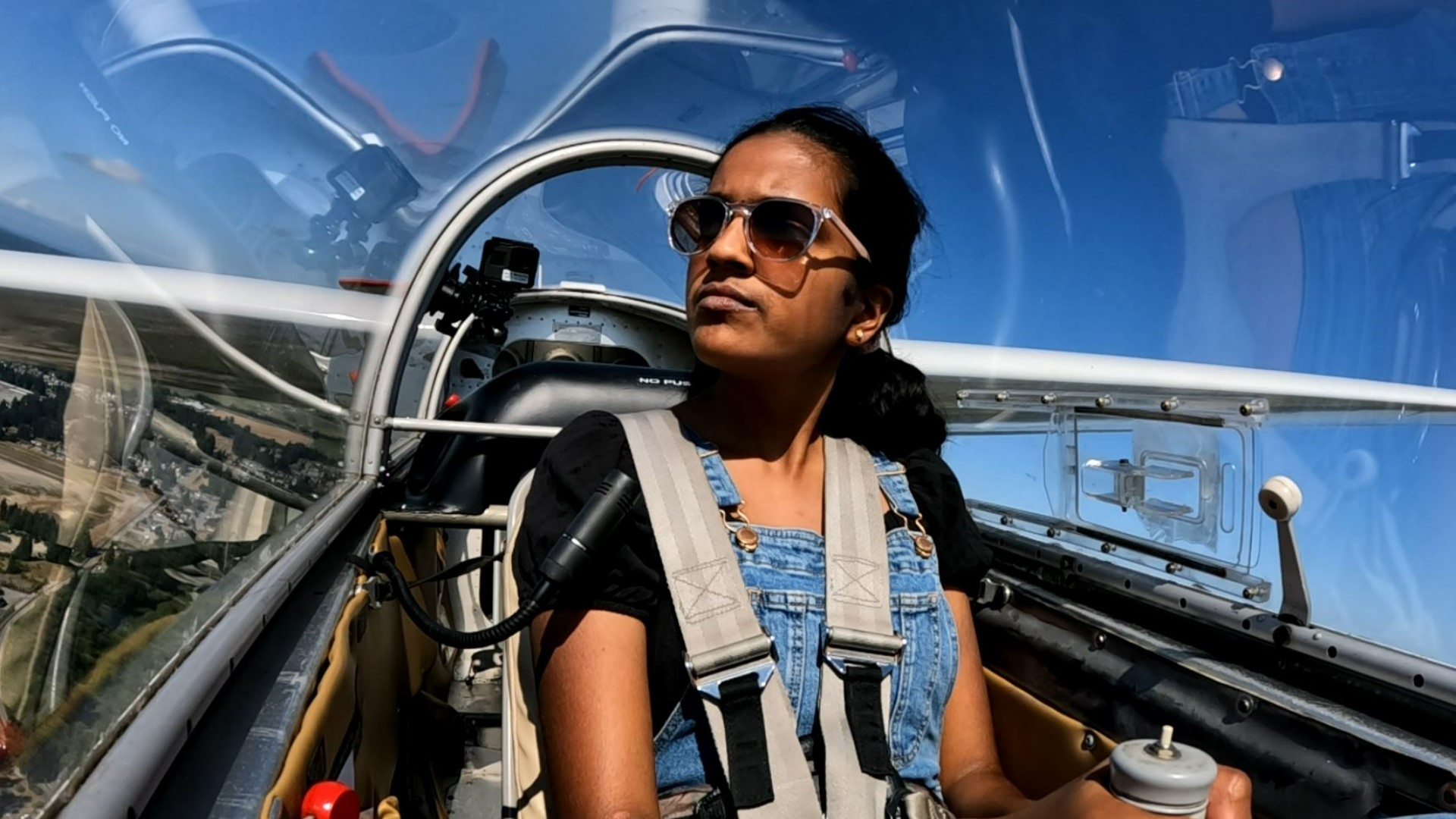 Ishitha Arekapudi is working to bridge the gender and age gap in aviation. #k5evening