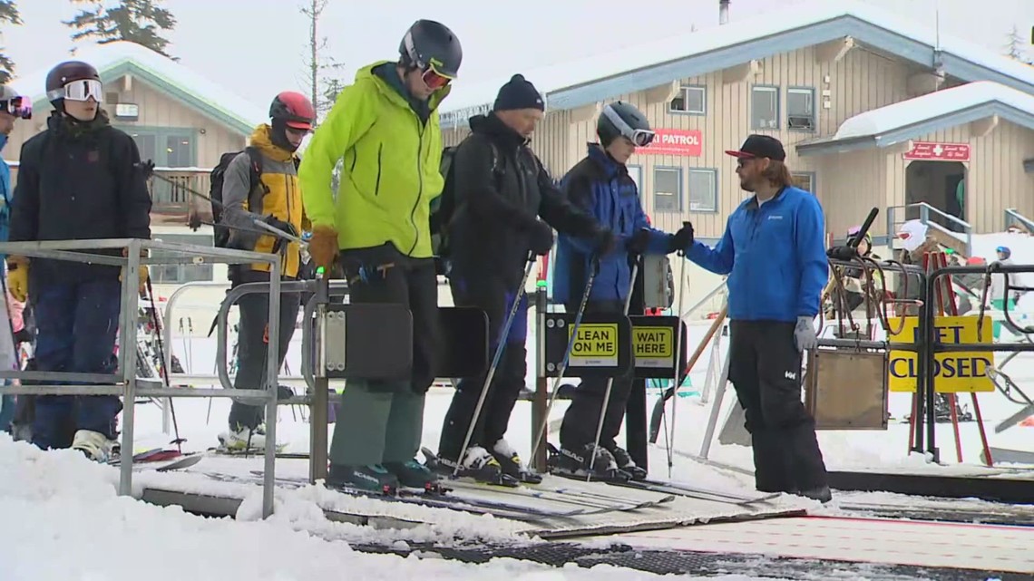 Western Washington ski resorts make the best of low snowfall - Vimarsana News
