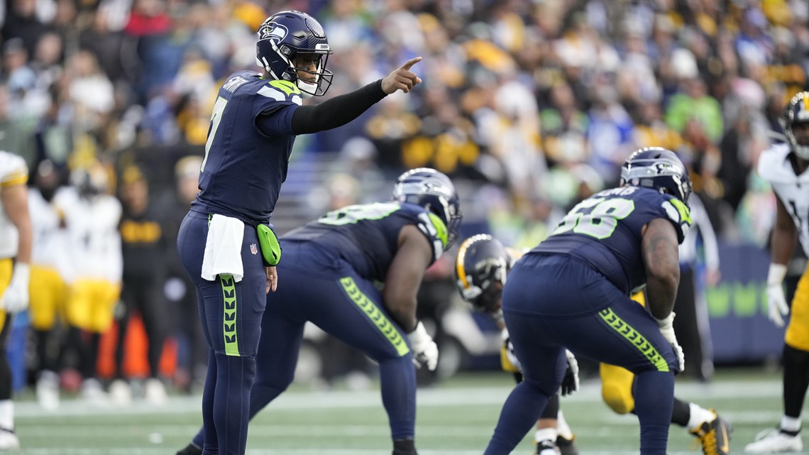 Seahawks need a win and some help to make playoffs while Cardinals try