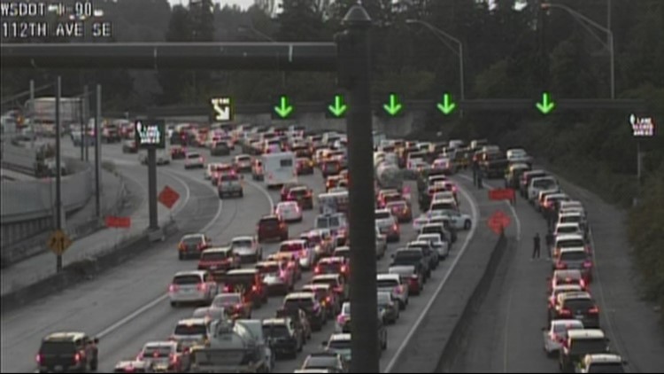 WB I-90 closed from Mercer Island to Seattle after hours-long delays Friday night