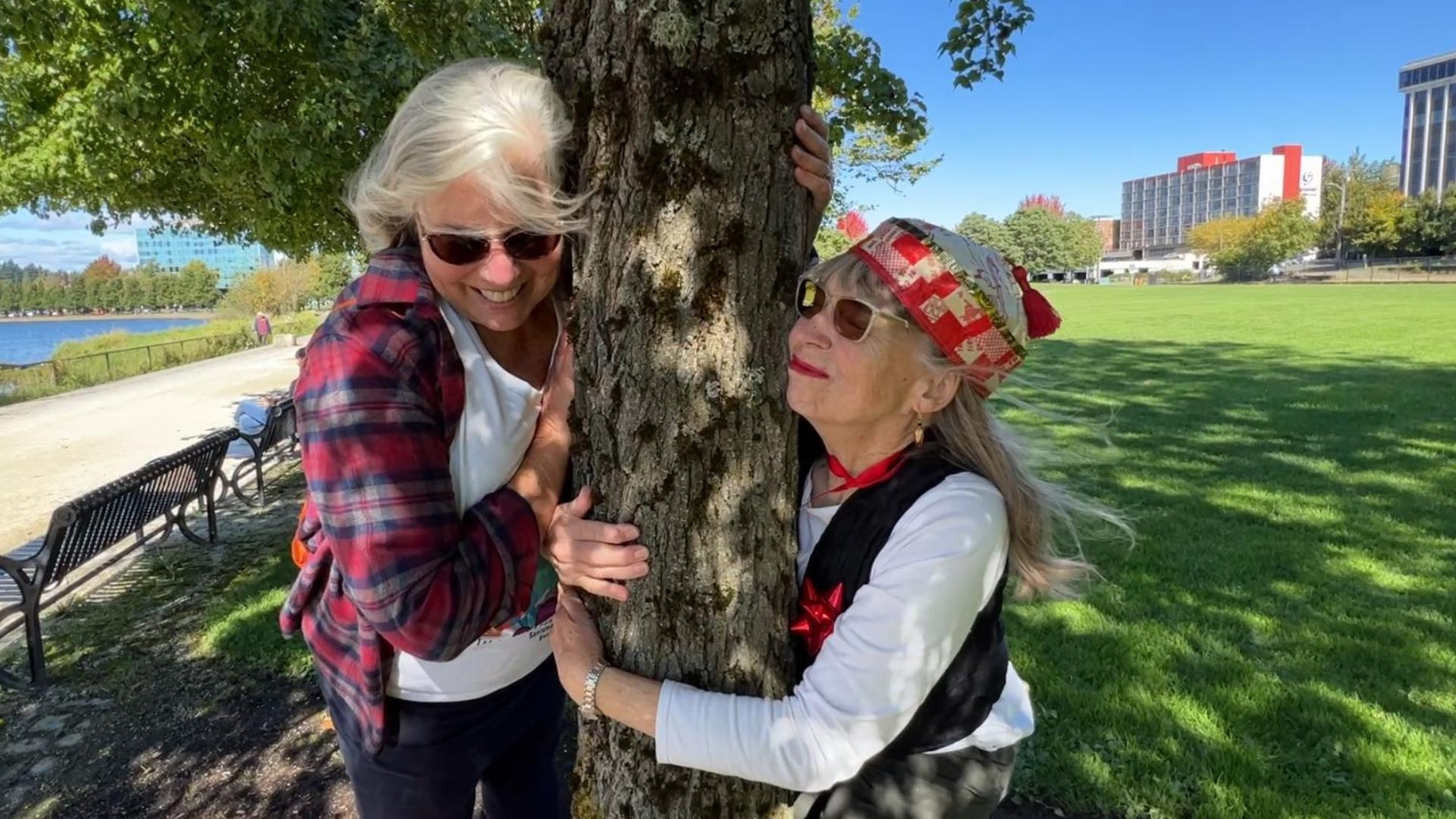 This tree hugging competition may be the most "Olympia" thing we have ever seen. #k5evening