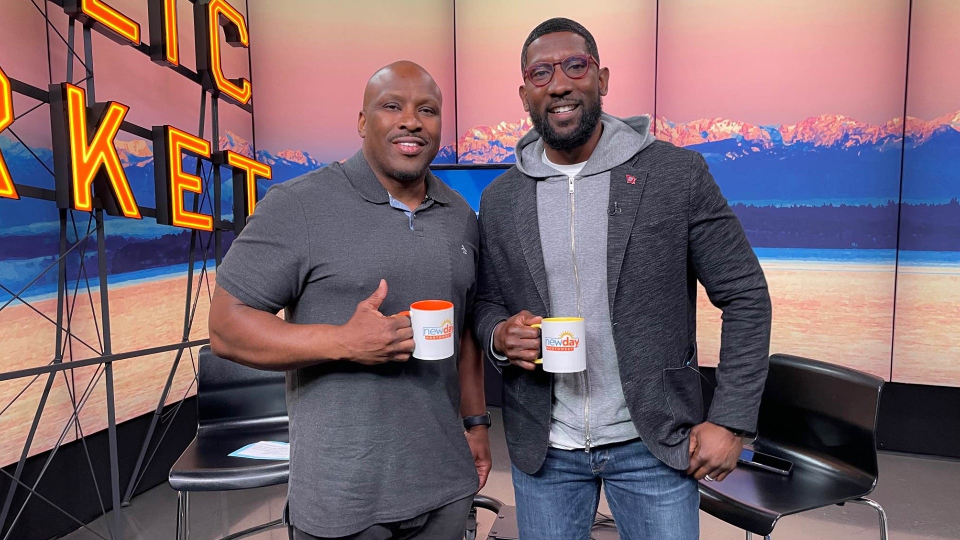 Terry Hollimon and Marcus Trufant from the Barbershop Podcast joined us to talk about Russell Wilson and the future of the Hawks. #newdaynw