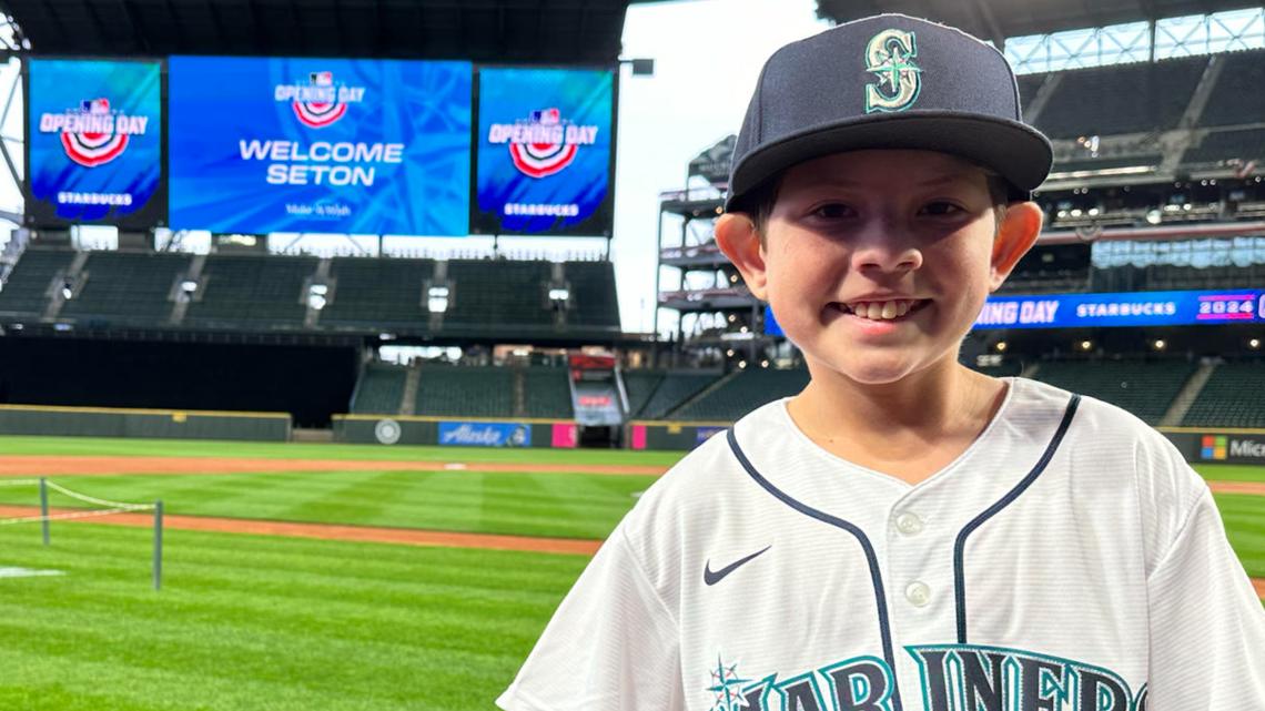 Seattle Mariners partner with Make-A-Wish to fulfill 11-year-old boy's dream - Vimarsana News