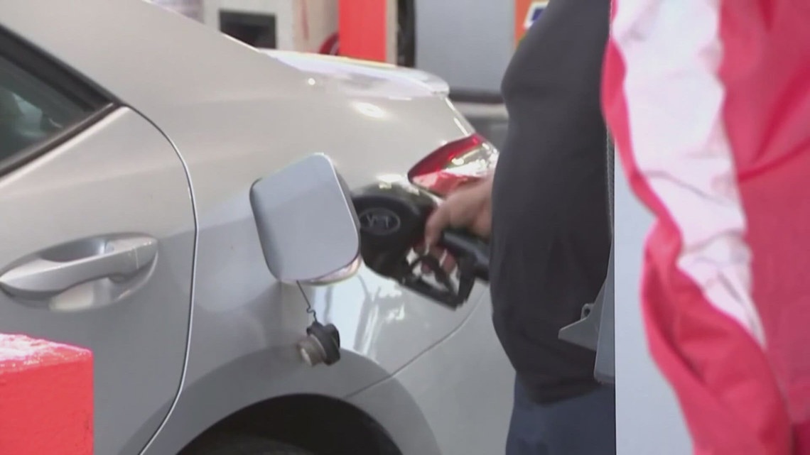 Rep. Michael Baumgartner urges WA governor to temporarily suspend state climate act to lower gas prices