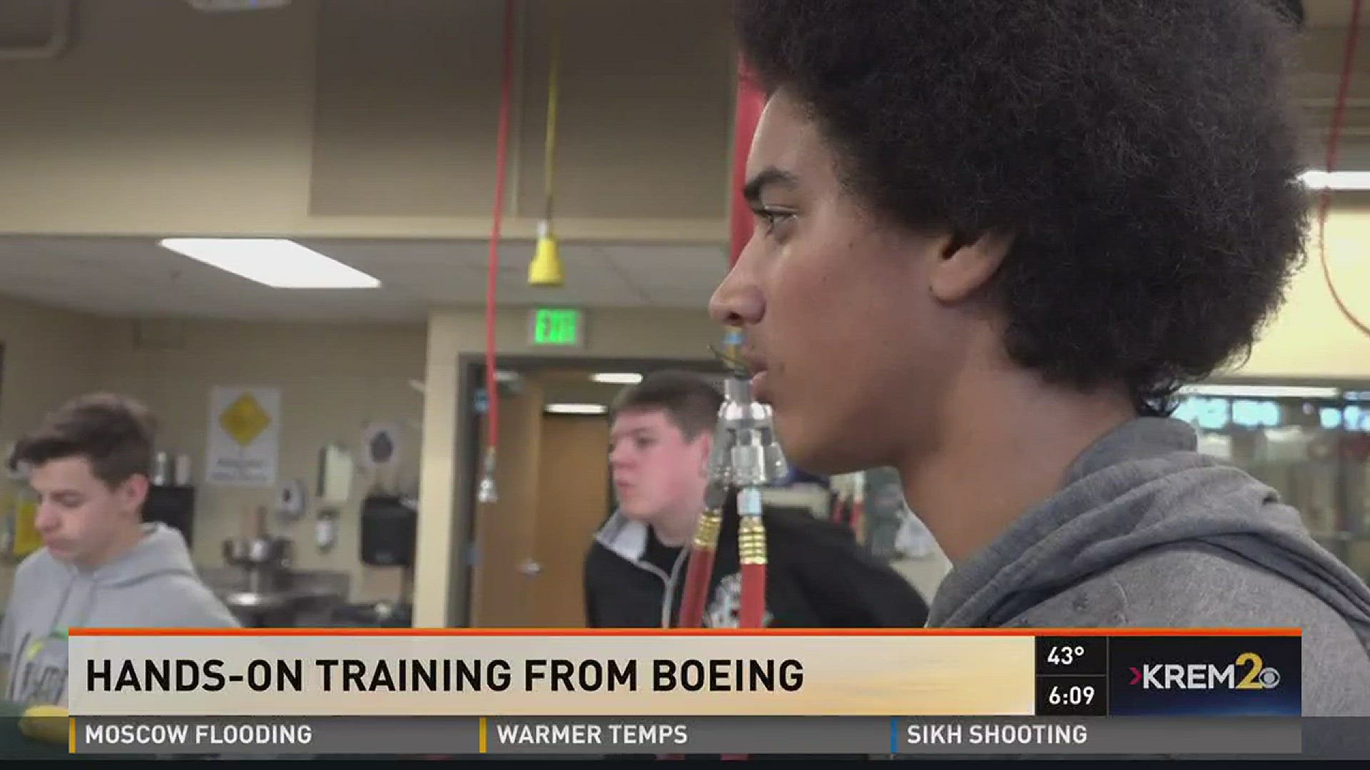 Hands-on training from Boeing