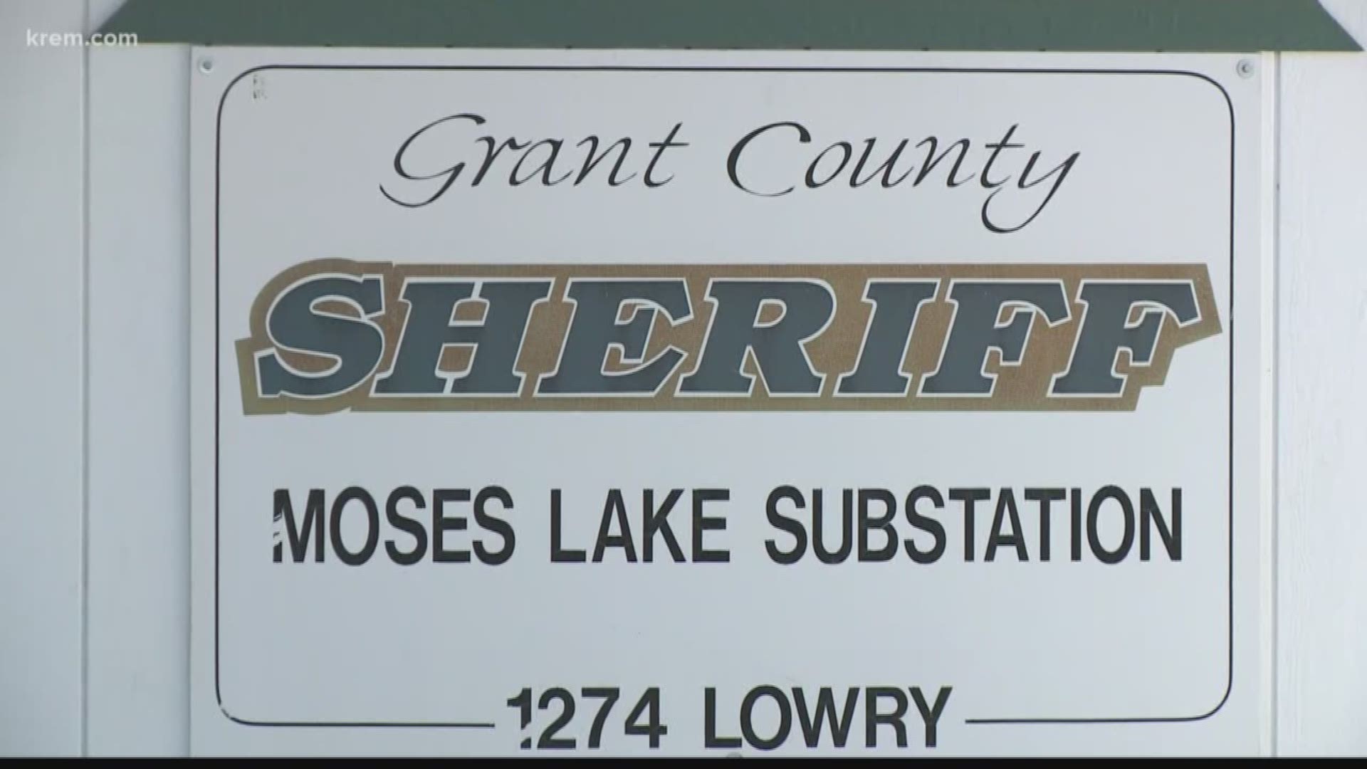 Grant County Sheriff's deputies are searching for a suspect who is wearing a red flannel shirt, white jeans and black beanie and carrying a handgun.