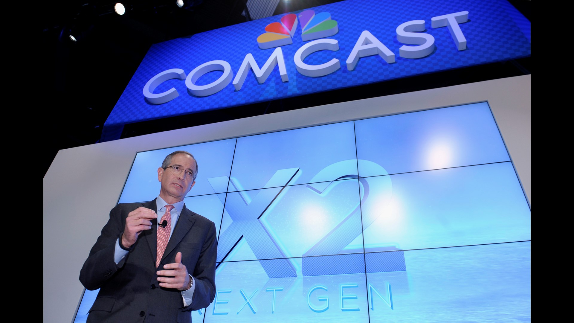 Comcast Q1 rises 3.6 on cable, NBCUniversal gains