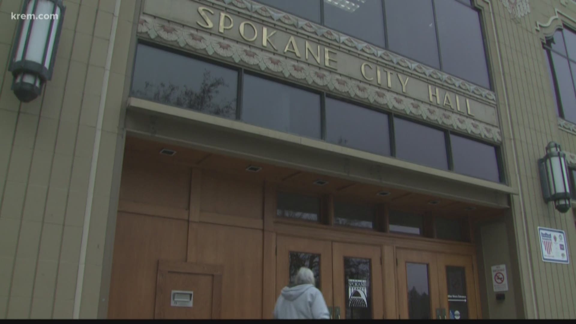 Spokane's City Council decided not to vote on an ordinance on Monday night reaffirming that city hall's first floor lobby is open to all members of the public during business hours, including homeless residents.