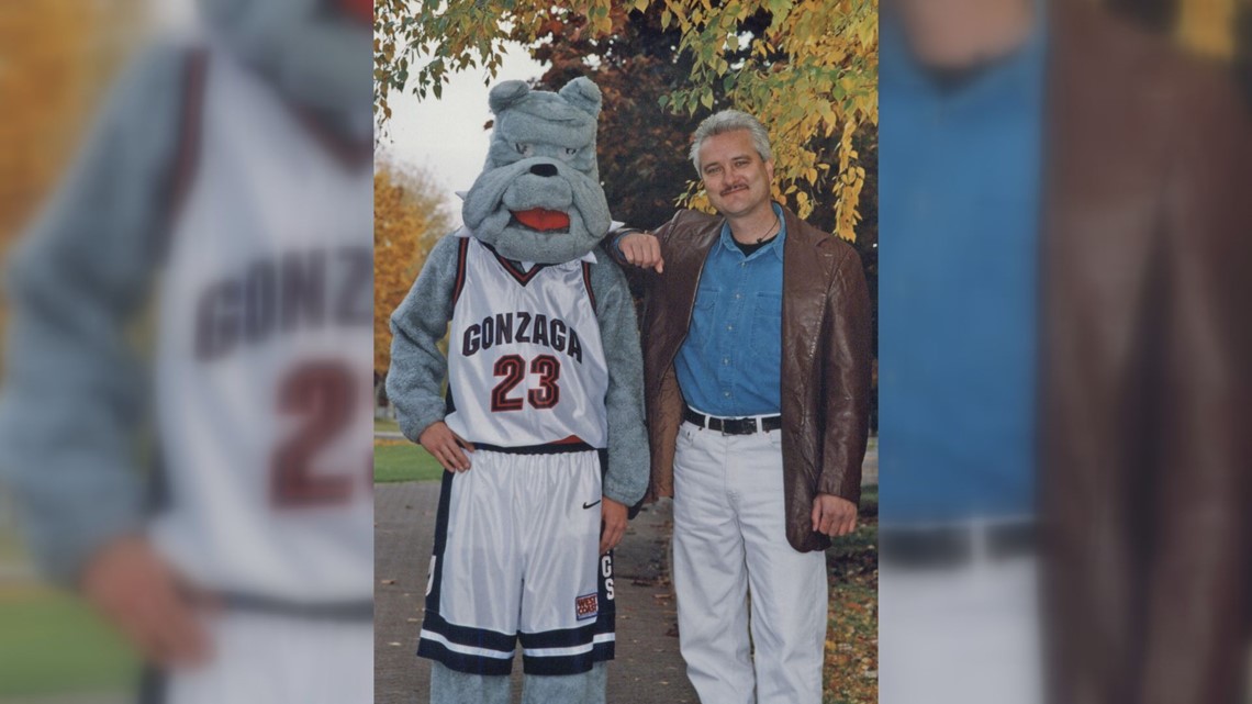 Gonzaga Bulldogs mascot jersey