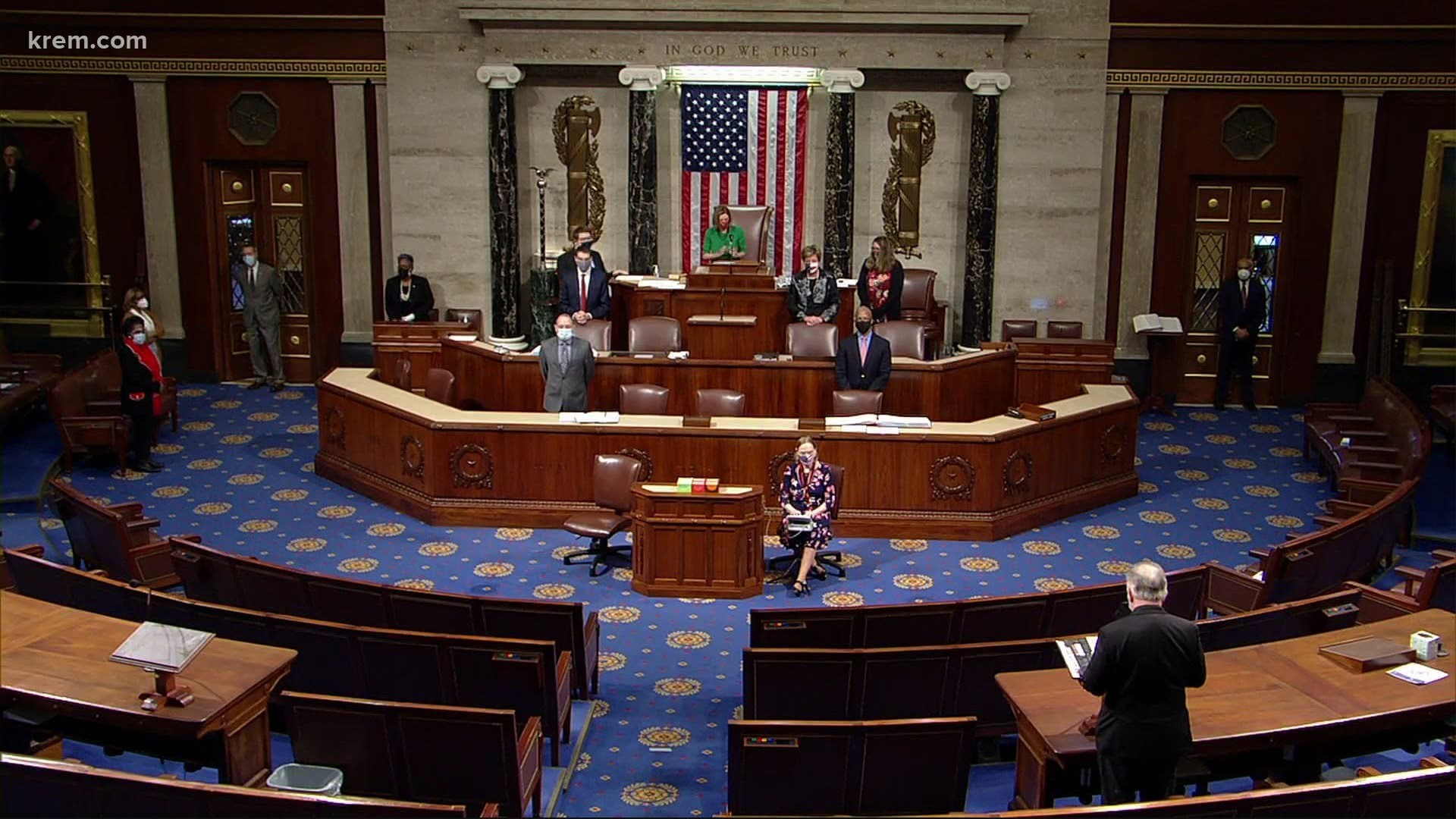 Congress votes to send $600 stimulus checks and more headlines at 5 p.m. on December 21, 2020 ...