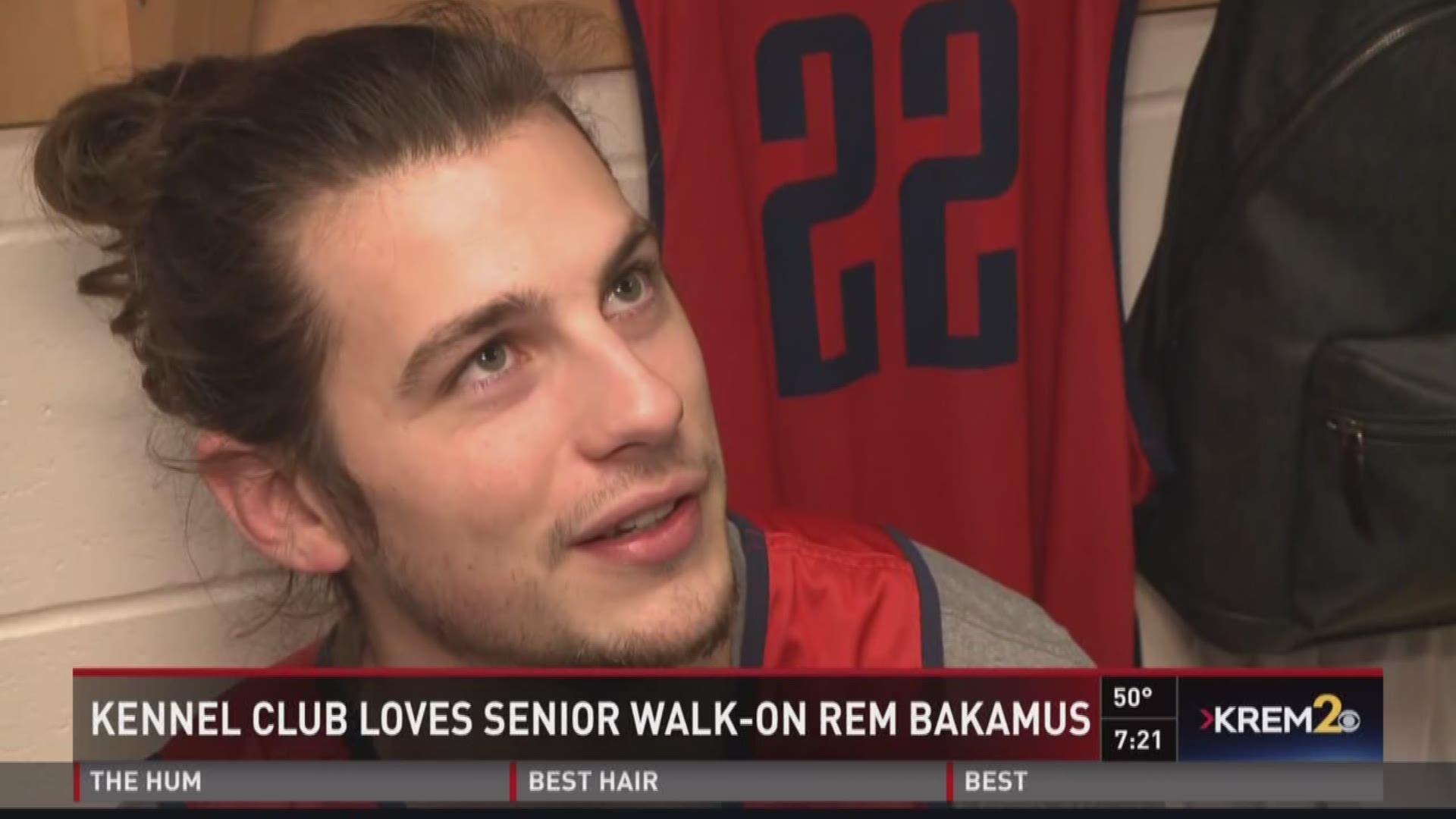 Senior walk-on Rem Bakamus wins the hearts of Zags fans