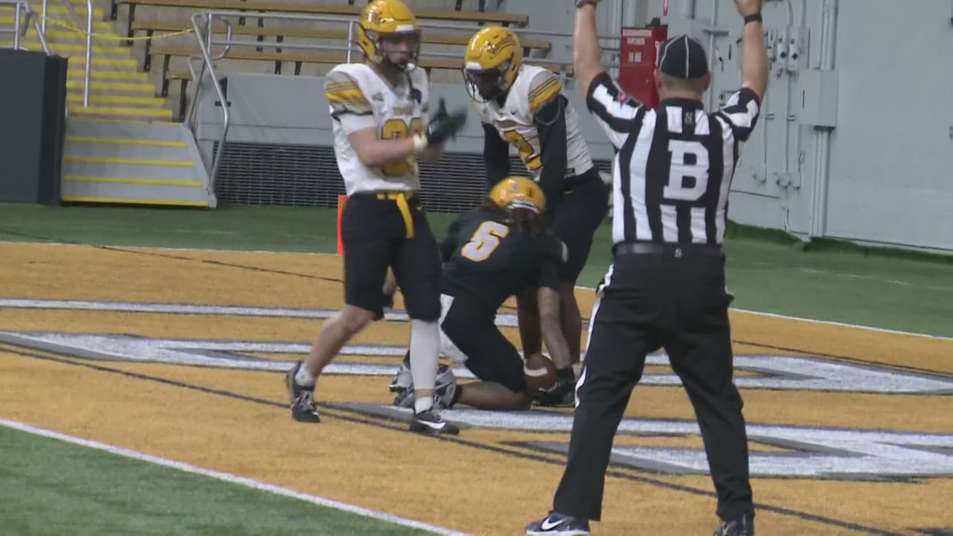 The black team led by quarterback Jack Layne took home the win in Idaho's spring game.