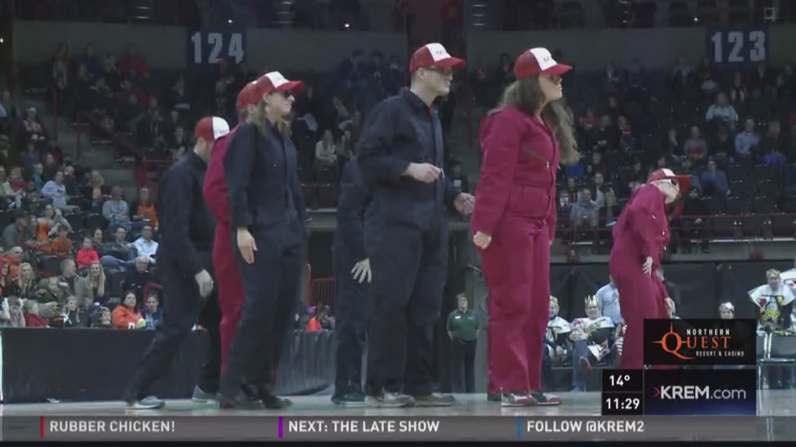 Ferris and LC split doubleheader; Saxons take Rubber Chicken