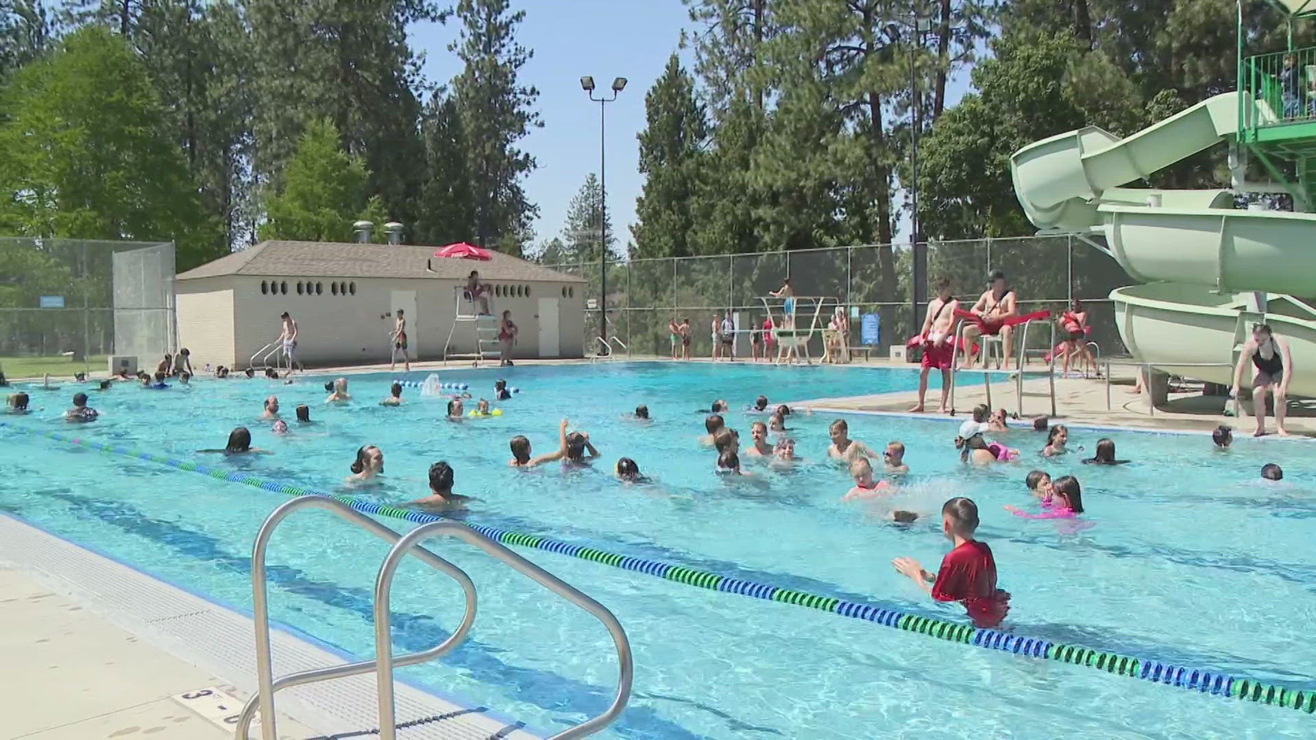 KREM 2 stopped by the Comstock Pool in Spokane to check in on how the locals are staying cool during this week's heat wave.