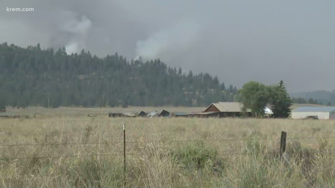 Photos and videos of fires near Nespelem
