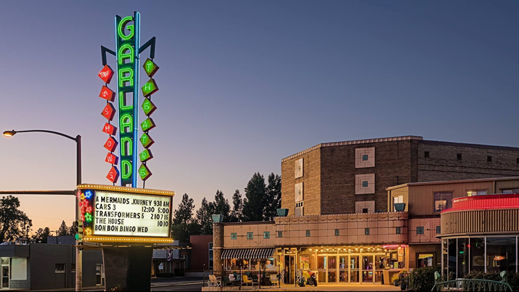 Garland Theater to show Apple Cup on big screen for free in Spokane