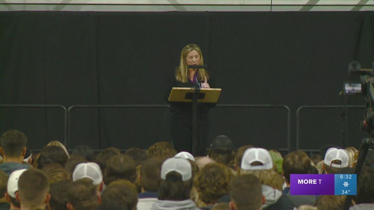 University of Idaho honors 4 students with vigil at Kibbie Dome