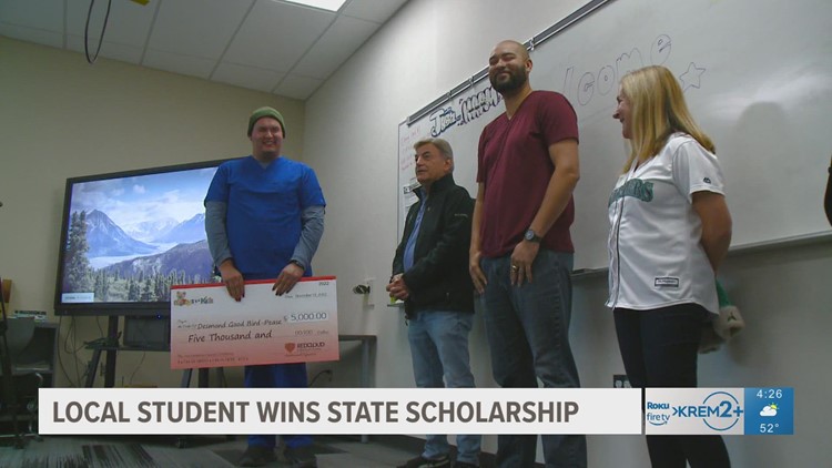 Local student wins $5,000  state scholarship sponsored by Seattle Mariners