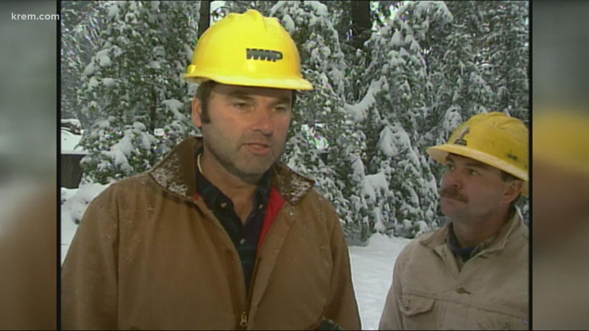 On Nov. 19, 1996, up to 1.5 inches of freezing rain fell in the Spokane area, coating trees, roads, buildings, vehicles and power lines.