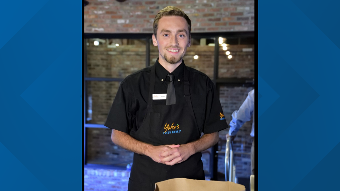 Mead Yoke's clerk wins 'best bagger' title for second year in a row