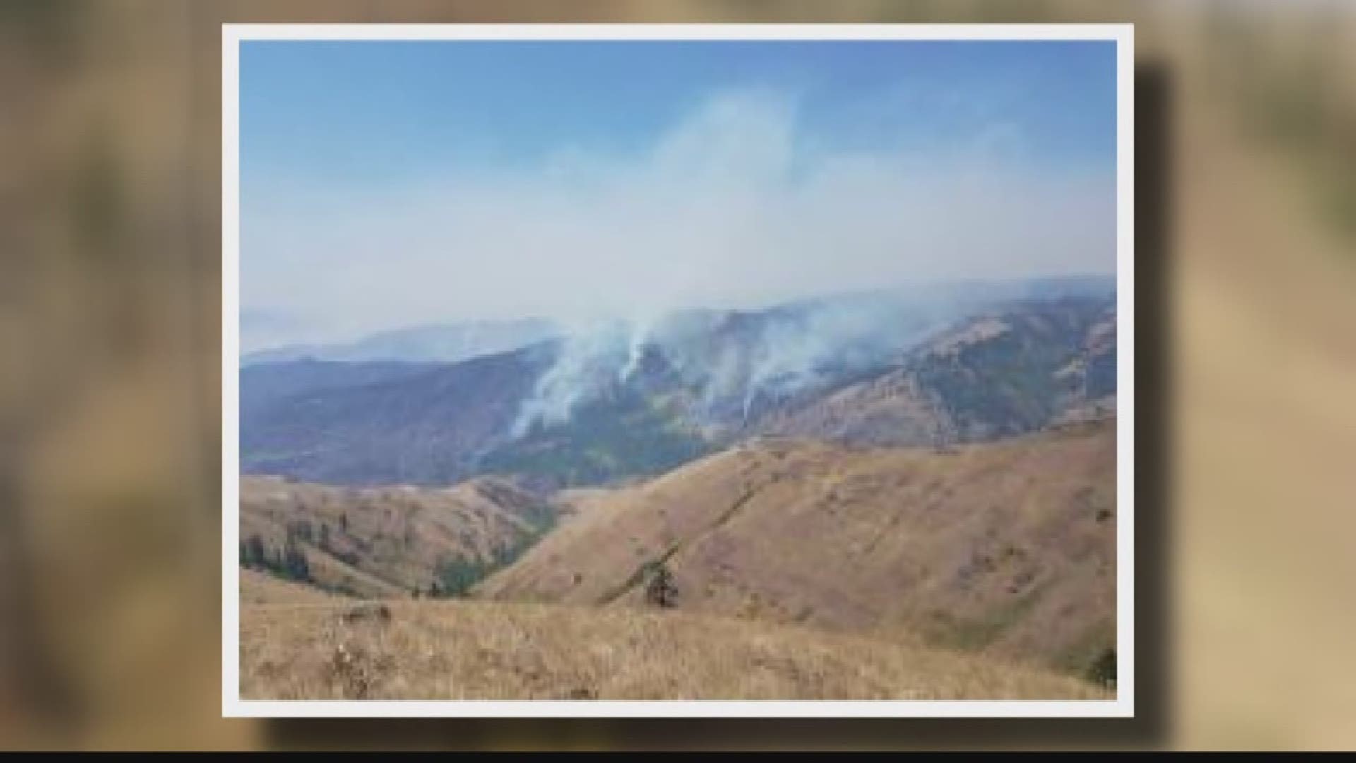 KREM 2's Ryan Simms is live from a wildfire that has burned about 400 acres. (7-24-17)