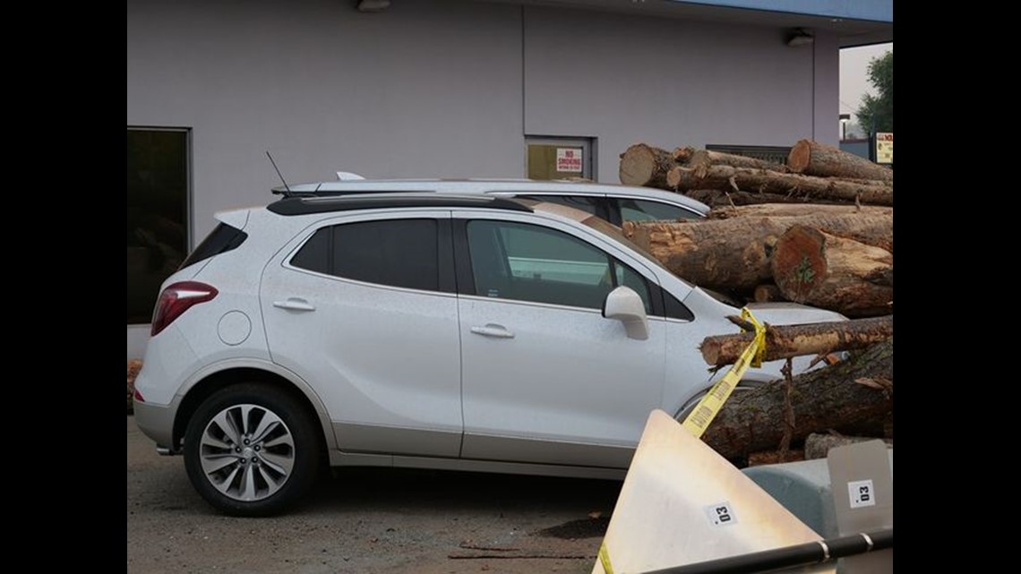 Colville car dealership asks followers to caption photo of car damaged