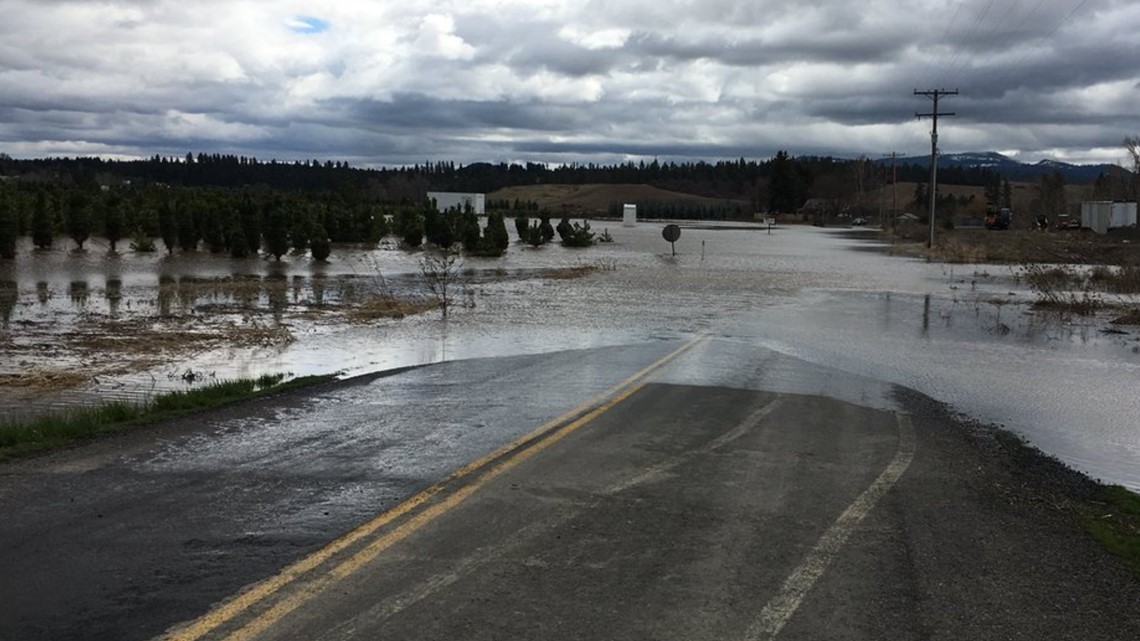 High flood waters close roads in Potlatch