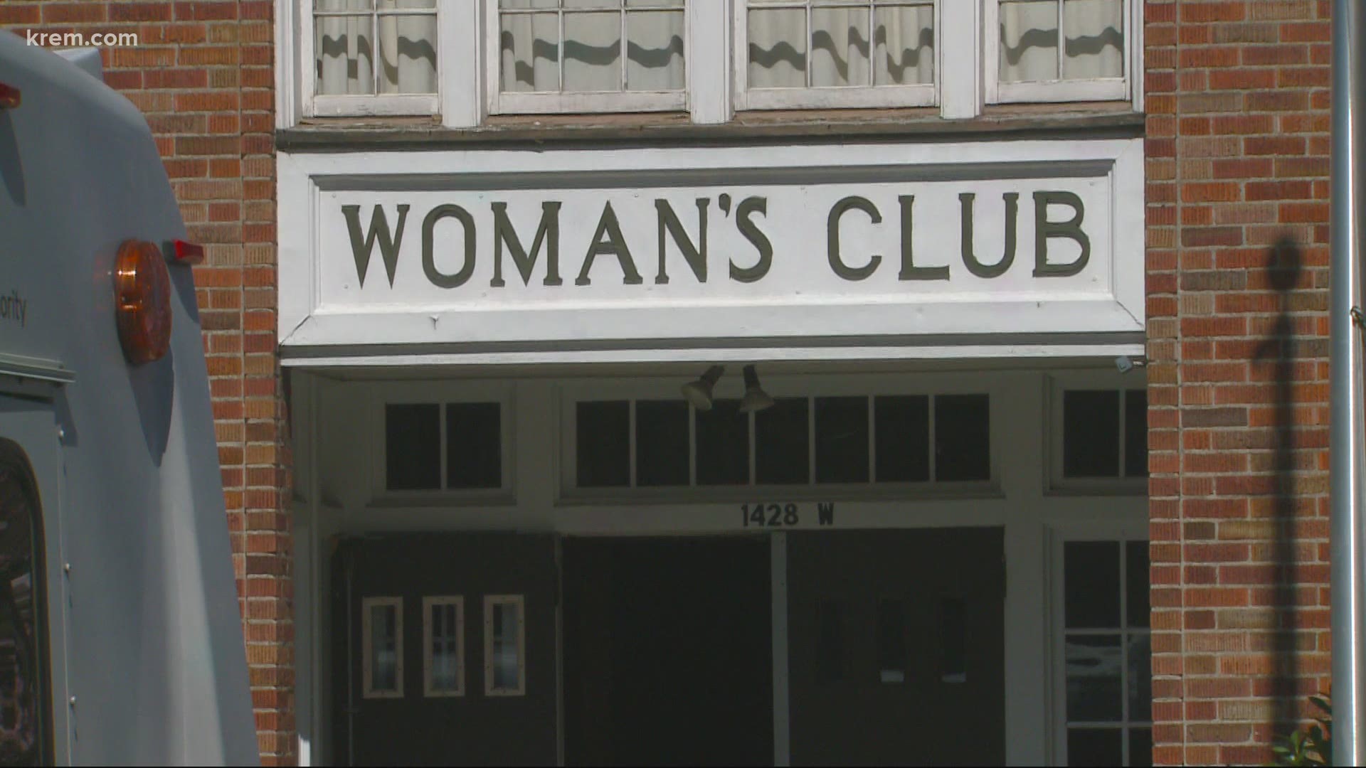 KREM's Ian Smay talked with Jewels Helping Hands and Woman's Club Spokane about the issue.