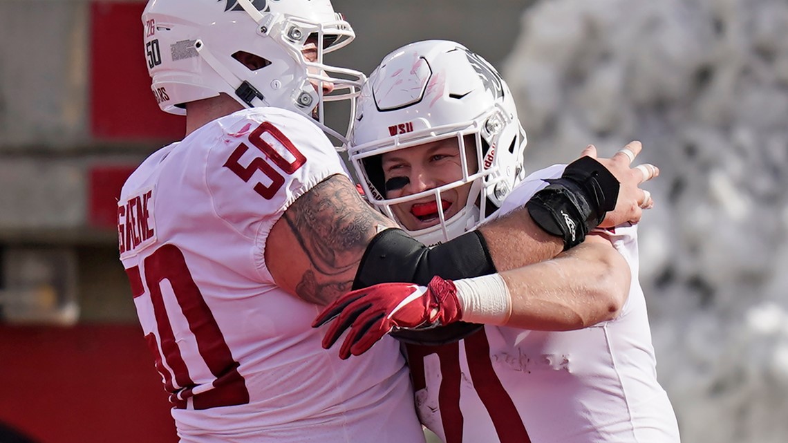 PFF says WSU's Max Borghi one of nation's top 10 running backs