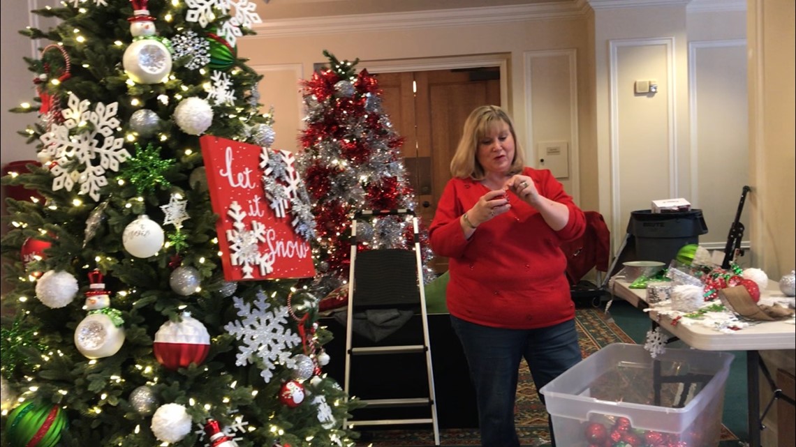 Army of volunteers creates Christmas Tree Elegance in Spokane