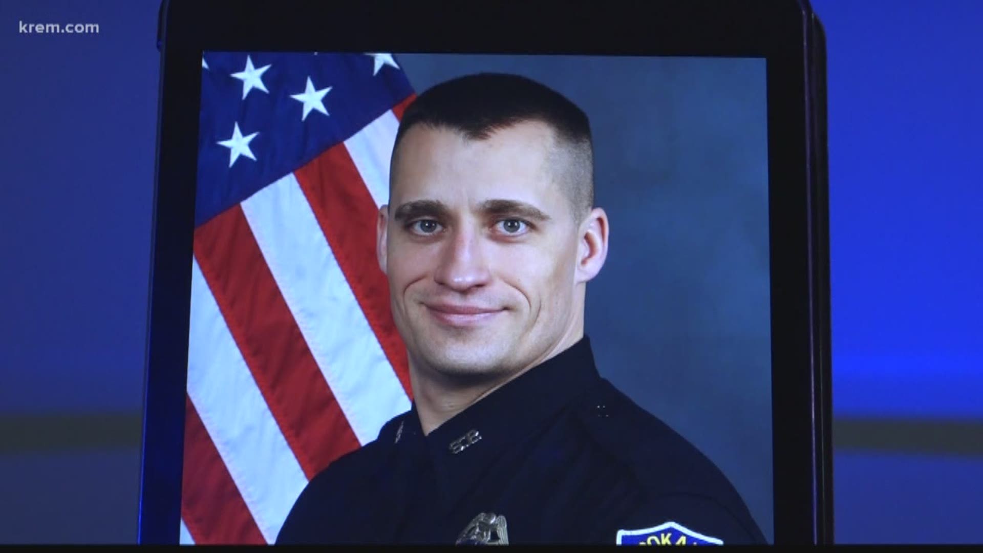 Spokane police Ofc. Nathan Nash is charged with second-degree rape, but was released without bail. KREM asked a local defense attorney how this decision is made.