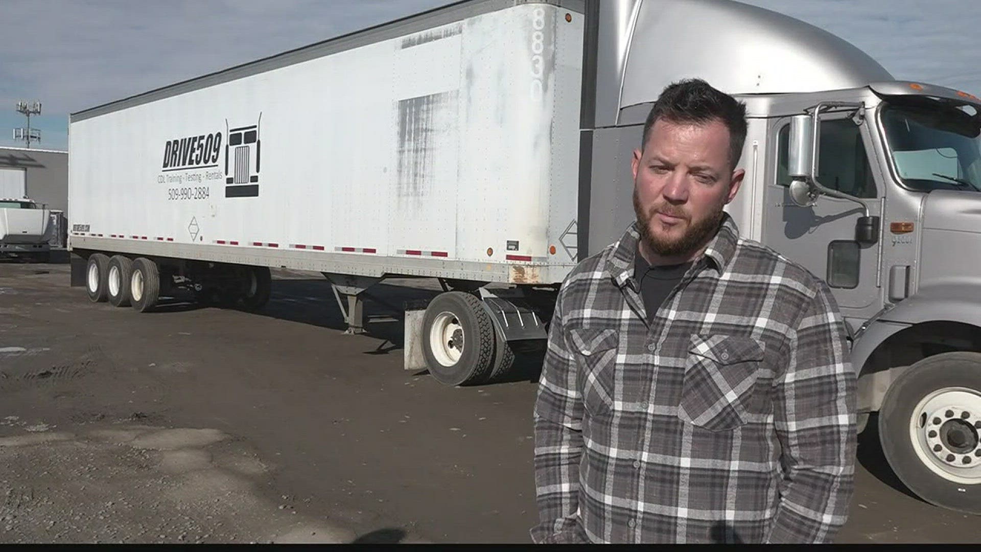 Semi truck drivers talk deadly crashes (9-25-17)