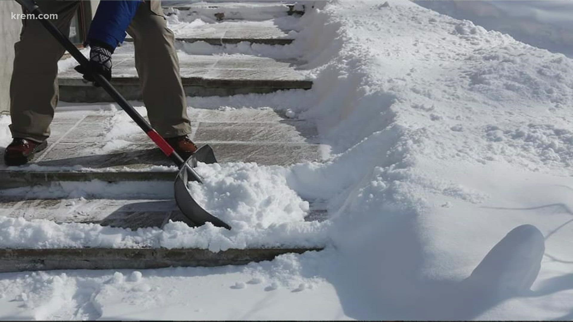 There is a Facebook group where people who can't shovel snow themselves, can ask the Snow Angels to clear their driveways and sidewalks for them.