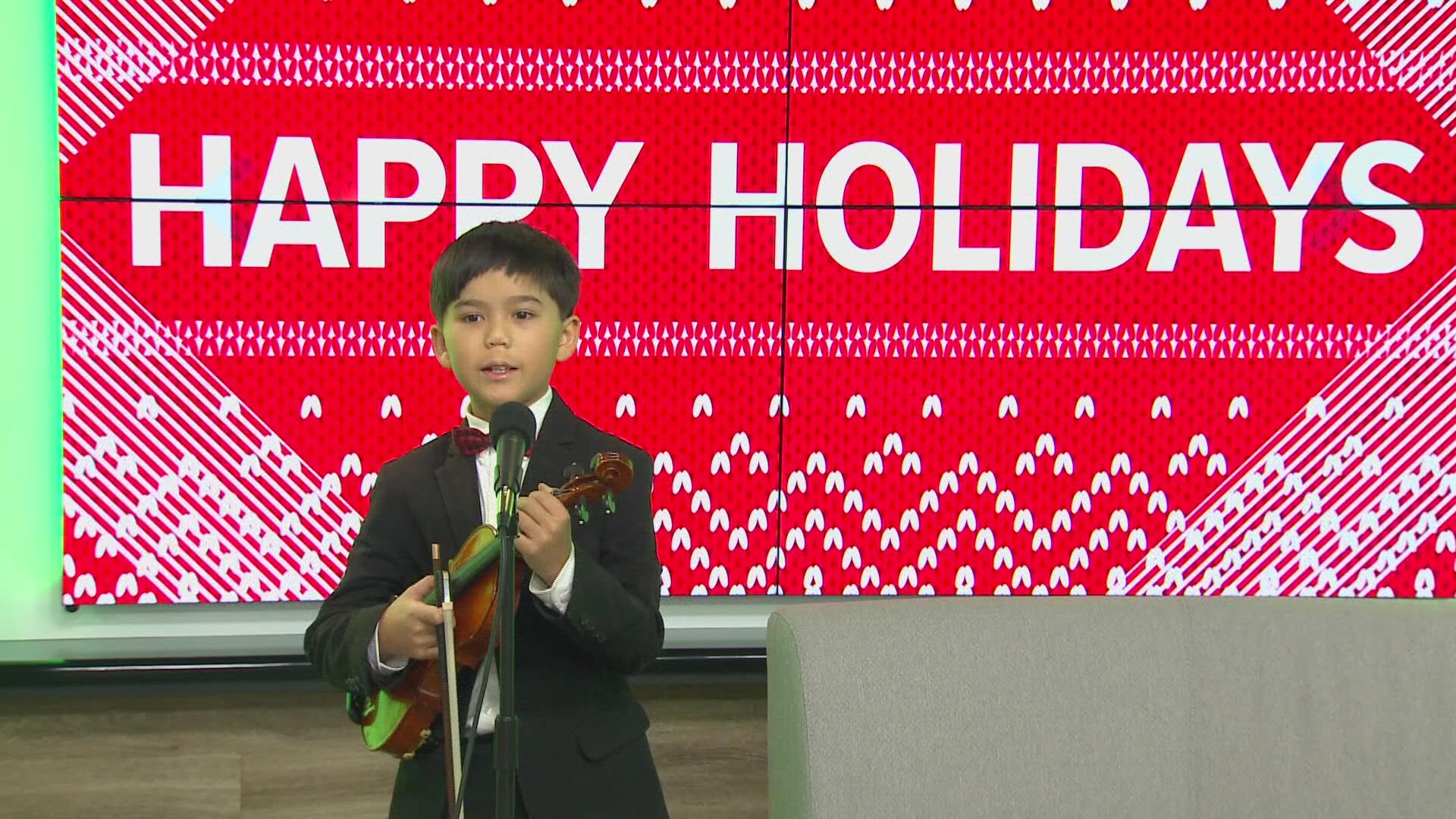10-year-old violinist Christopher Lee Anderson plays holiday classics for Up with KREM.